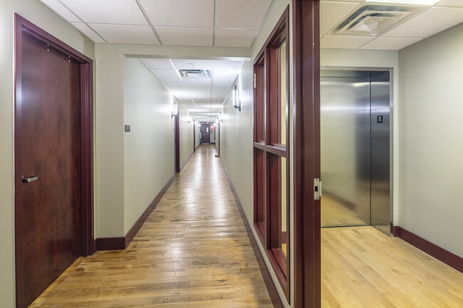 Building Photo - Harbor Street Lofts