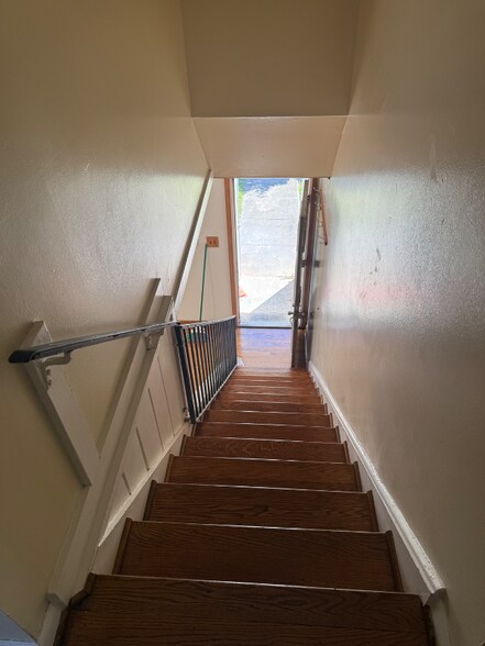 Building Photo - 5927 Holland Rd