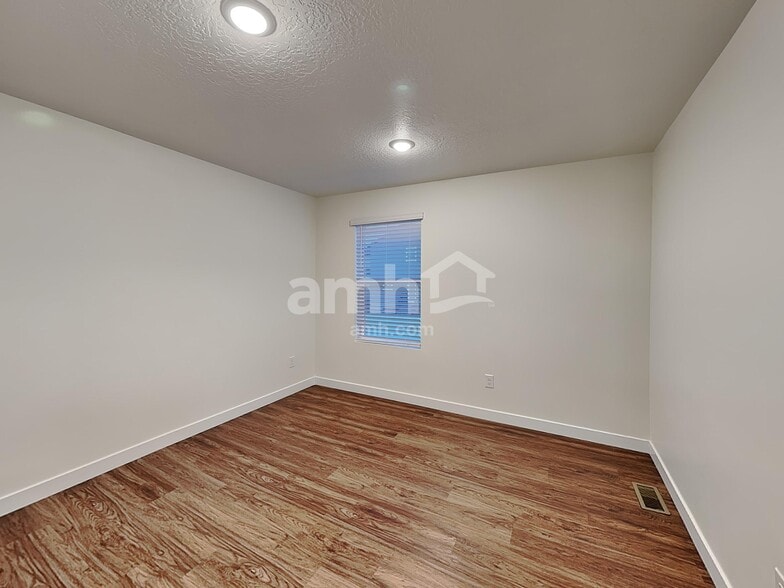 Building Photo - 3442 N Annabell St