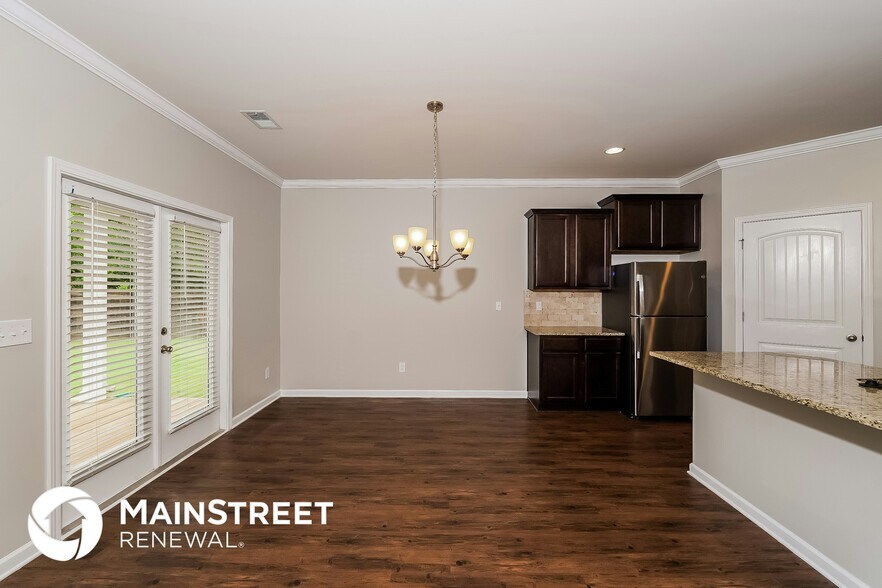 Building Photo - 5009 Bella Ct