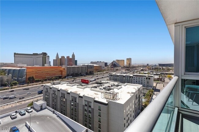 Building Photo - 4575 Dean Martin Dr