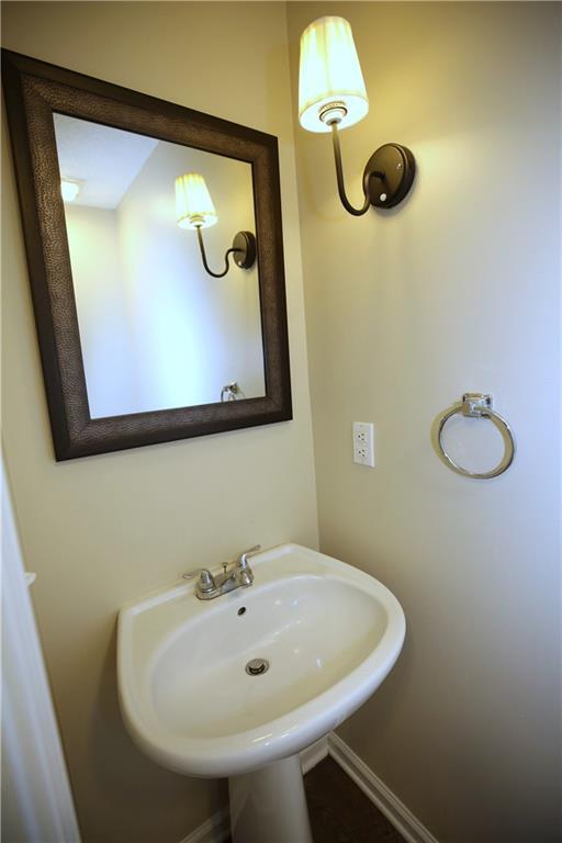 Building Photo - 514 Carrington Ct