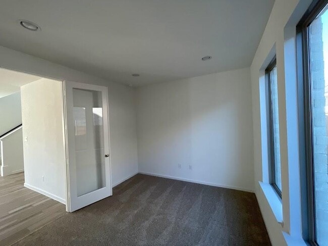 Building Photo - 164 Reef Band Dr