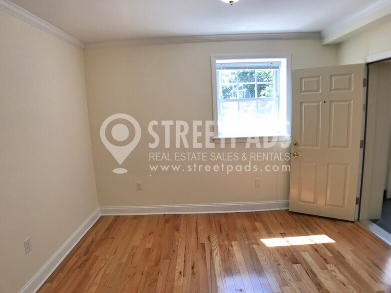 Building Photo - 55 Langdon St