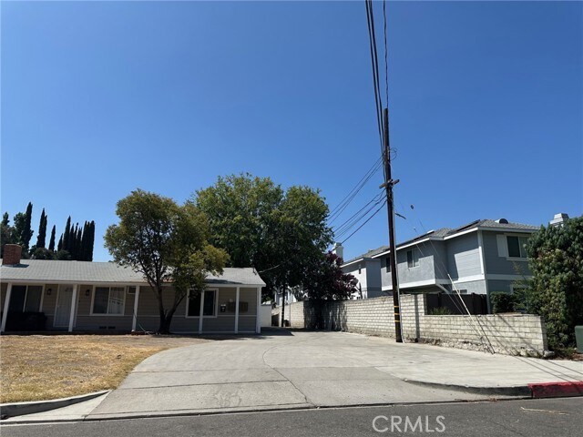 Primary Photo - 516 Diamond St