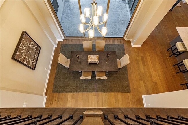 Building Photo - 511 Woodside Ter
