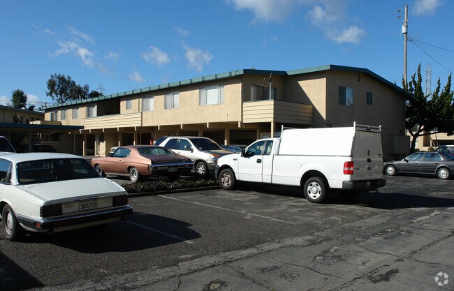 Building Photo - Moffett Manor