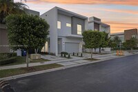 Building Photo - 10445 NW 68th Terrace