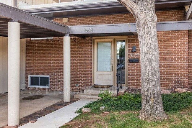 Building Photo - 1558 Greenbriar Blvd