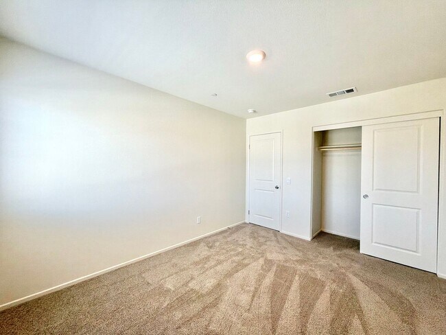 Building Photo - Modern 4 Bedroom 3 Bathroom Living with INCLUDED Solar & Entertainer’s Backyard