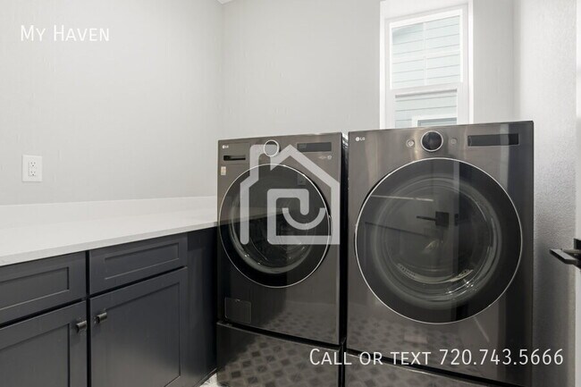 Building Photo - 9032 Star Fall Cir