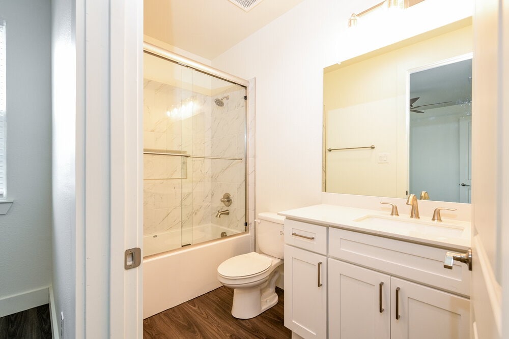 Building Photo - 7157 9th Hole Dr