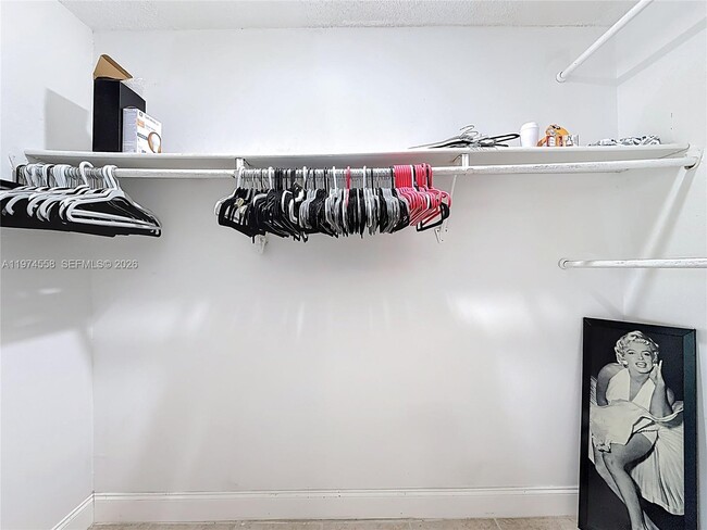 Building Photo - 2686 NW 60th Way