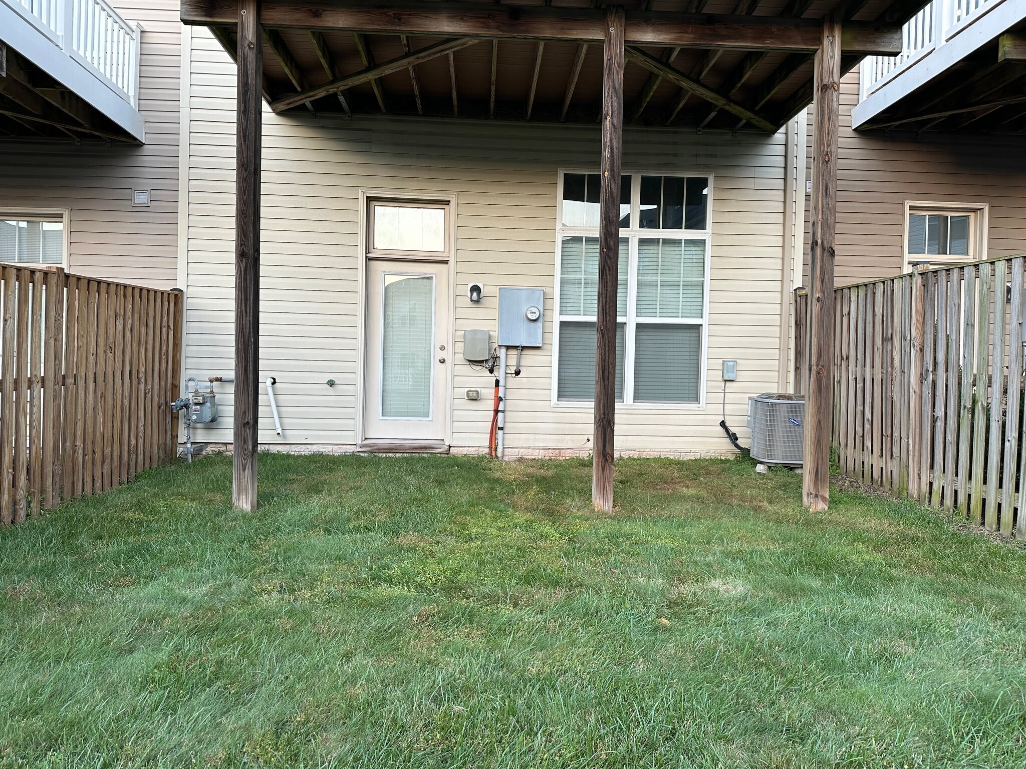 Building Photo - 9075 Alexander Way