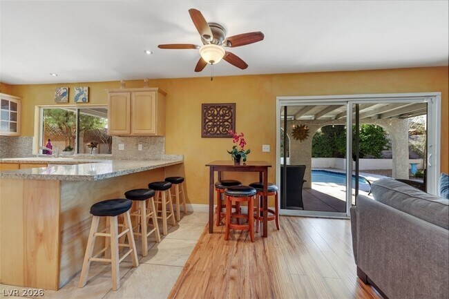 Building Photo - 3225 Mountain Spring Rd