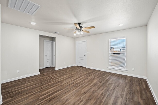Building Photo - Like - New Construction 3-Bedroom Home in Harvest with Frenship Schools – Ready to Move In!