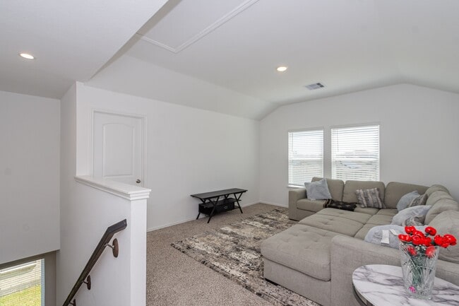 Building Photo - 5419 Wyndham Rdg Ln