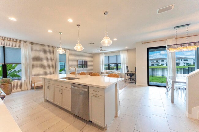 Building Photo - 8709 Corvus Dr