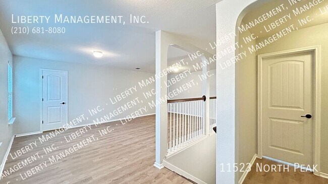 Building Photo - 11523 North Peak-