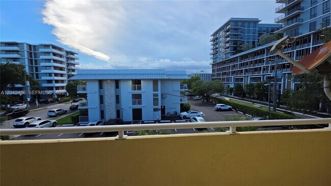 Building Photo - 5839 SW 74th Terrace