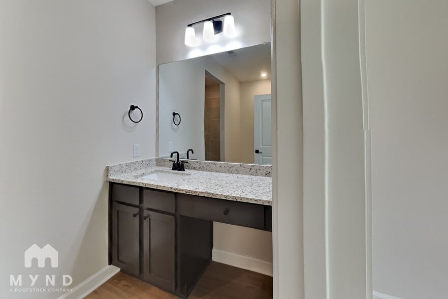 Building Photo - 6188 White Spruce Dr