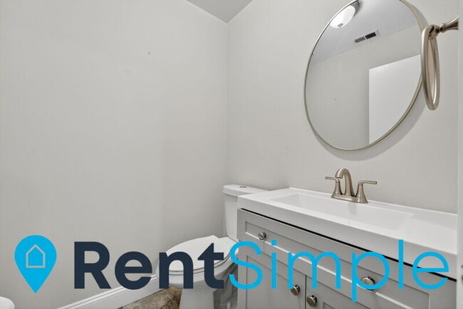 Building Photo - 1673 S Hayes St