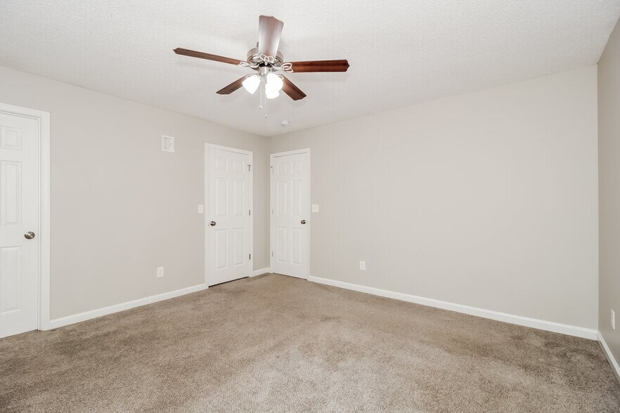 Building Photo - 435 Ivy Crest Dr