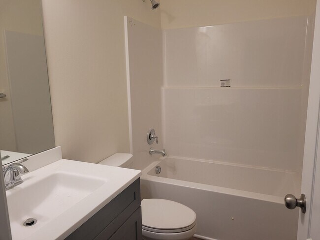 Building Photo - Brand New luxury home! Close to Delaware beaches