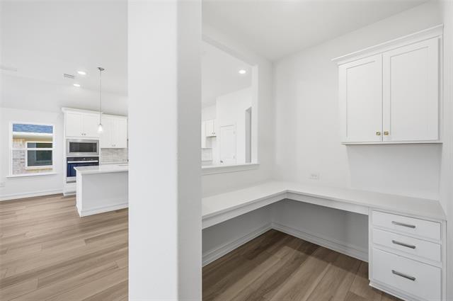 Building Photo - 4216 Gladewater Ave