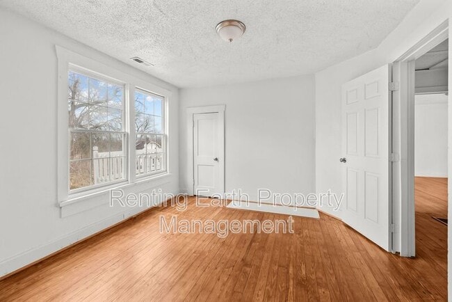 Building Photo - 2712 24th Street Ensley