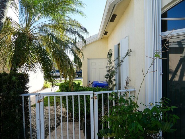 Building Photo - 15251 12th Blvd