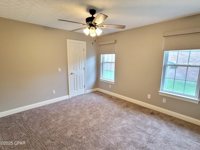 Building Photo - 1224 Huntington Ridge Rd