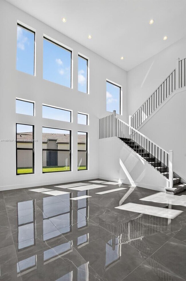 Building Photo - 8215 Crystal Downs Ave