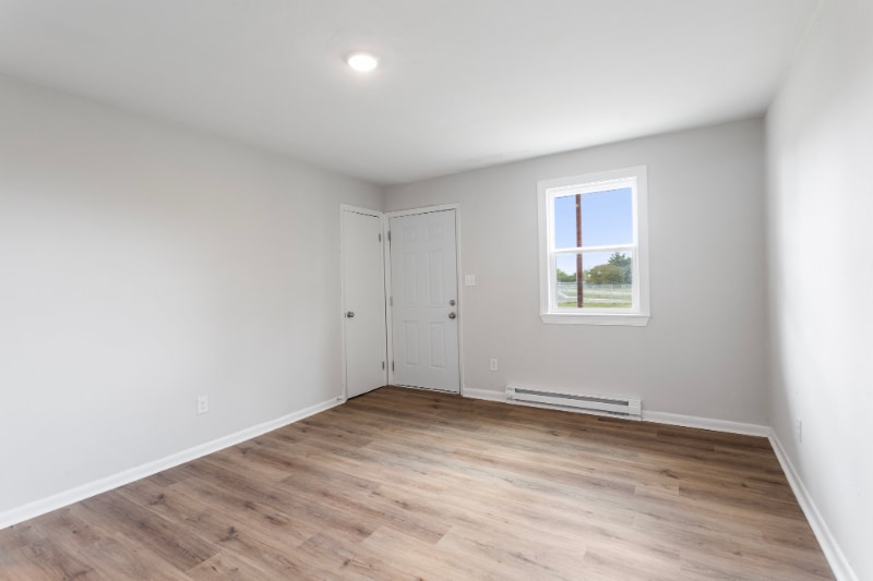 Building Photo - 324 State St