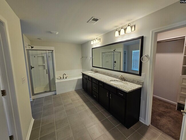 Building Photo - 436 Orchard Grove Ln