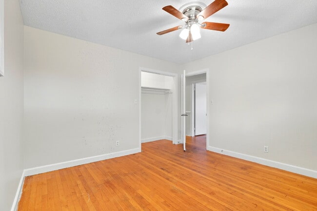 Building Photo - Furnished Room Rental - Pfafftown