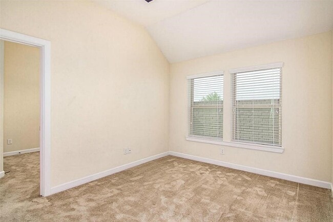 Building Photo - 8703 Seguin Cove Ln