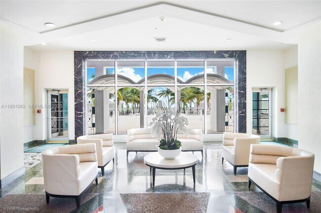 Building Photo - 4925 Collins Ave