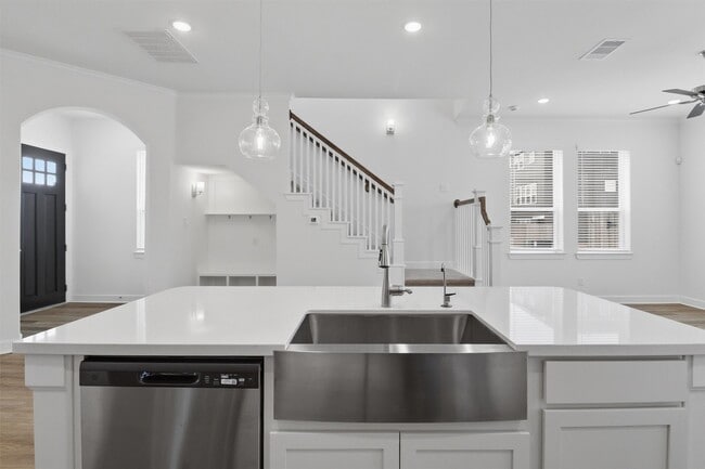 Building Photo - 11404 Irish River Dr