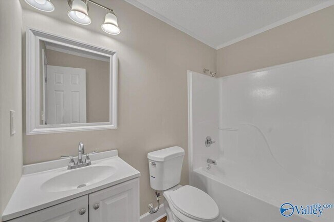 Building Photo - 117 Mandy Dr