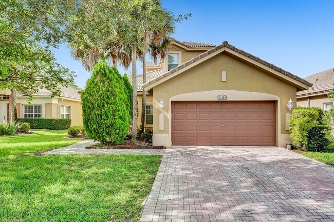 Building Photo - Amazing 4 Bedroom, 3 Bath home plus large 21'x11' loft located in Parkland Isles!