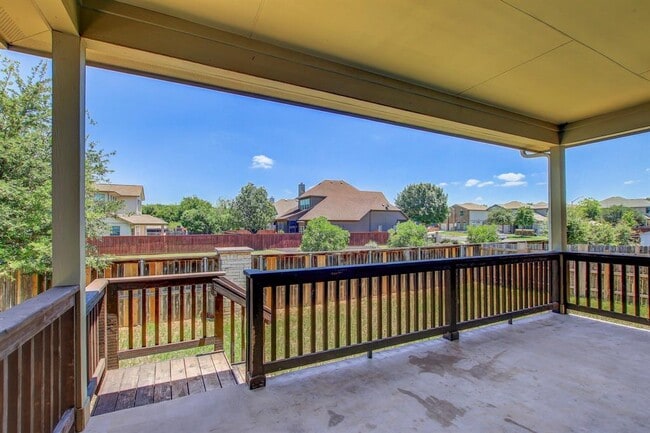Building Photo - 356 Quarry Ln