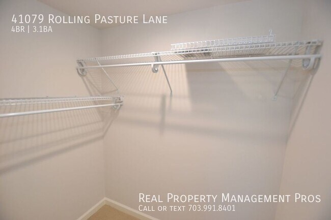 Building Photo - 41079 Rolling Pasture Ln