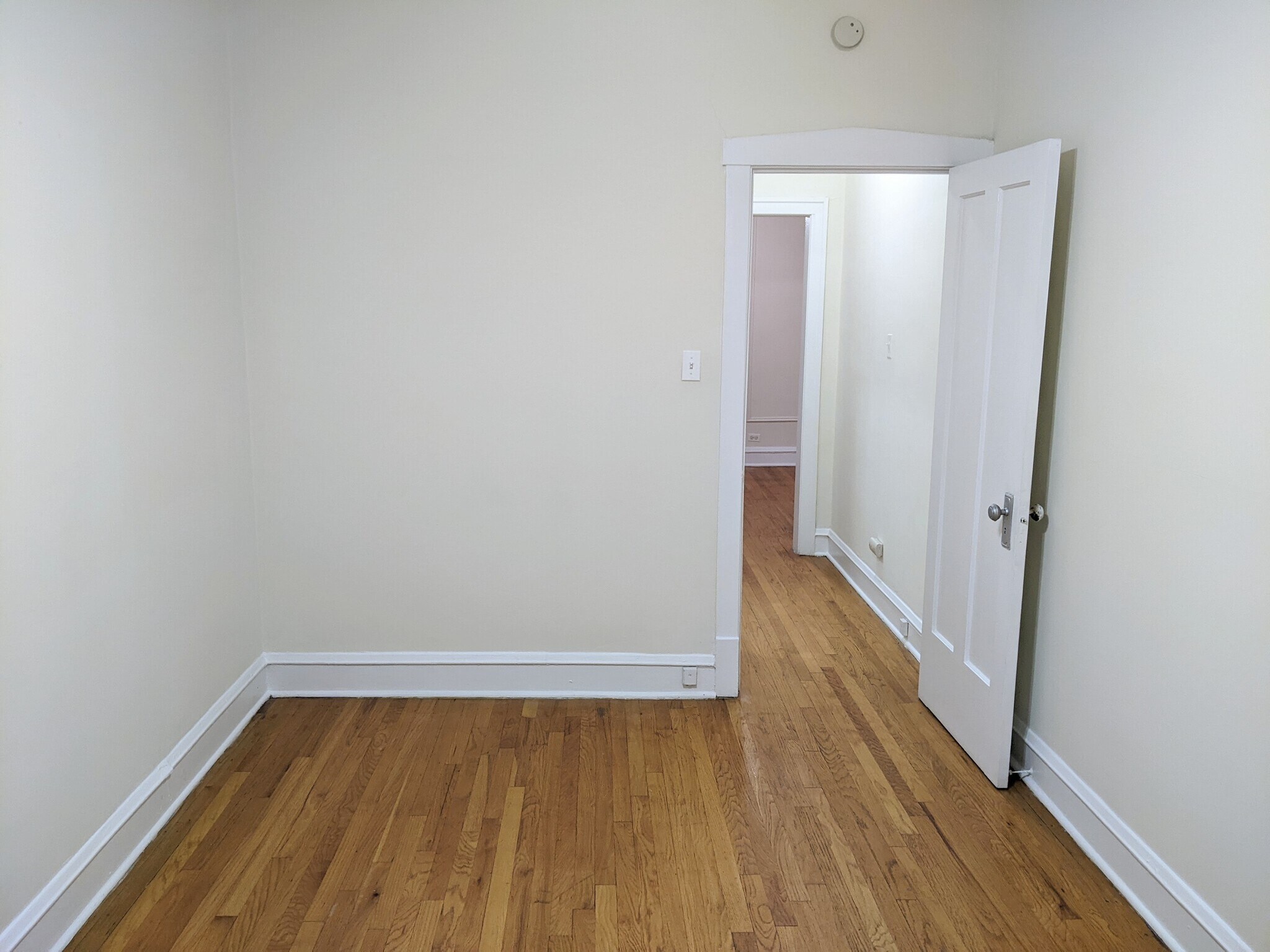 Building Photo - 710 Seward St