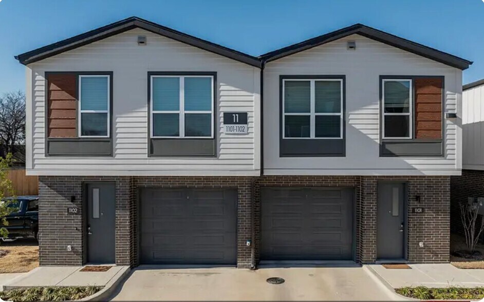 Building Photo - 10030 Garland Rd