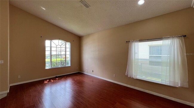 Building Photo - 16713 Rolling Green Dr