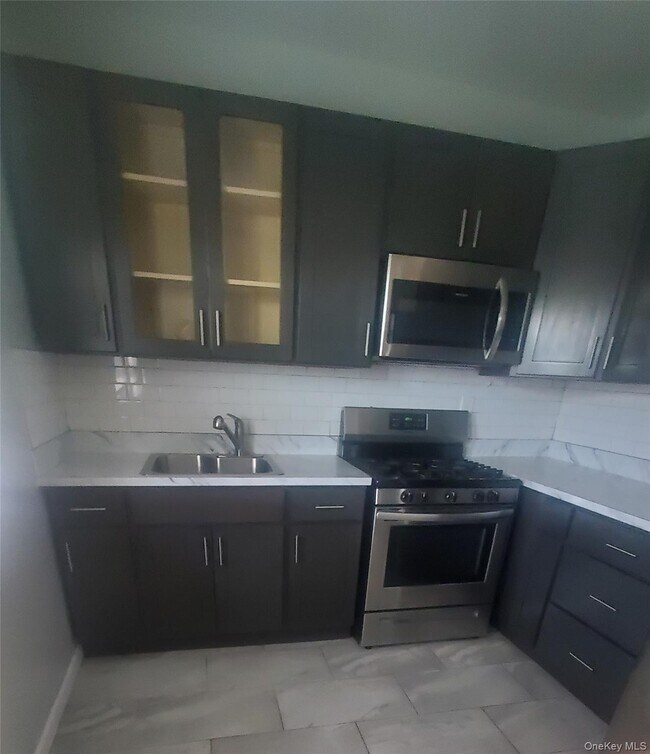 Building Photo - 269 S Fulton Ave