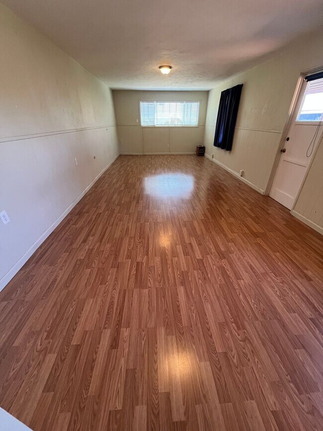 Building Photo - Charming Mission Hills Mid-Century Home wi...