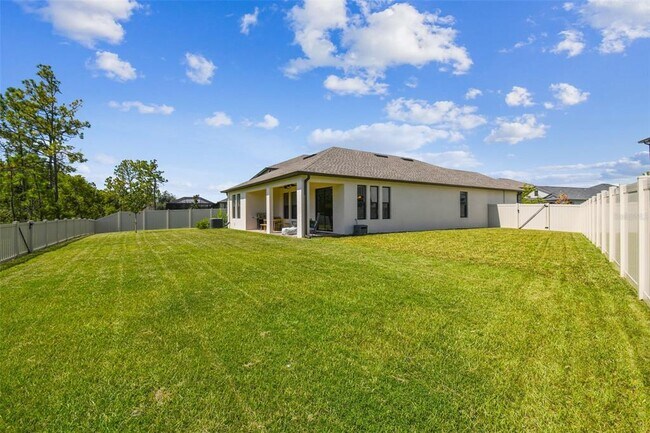 Building Photo - 9571 Little Bluestem Dr