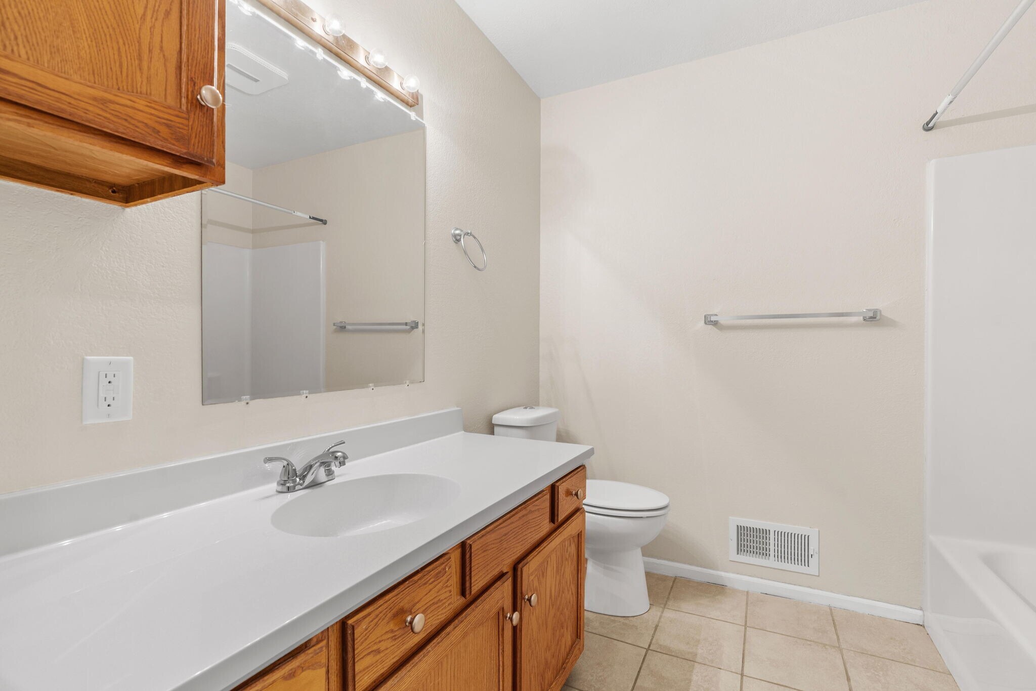 Building Photo - 2647 Kragspough Ct